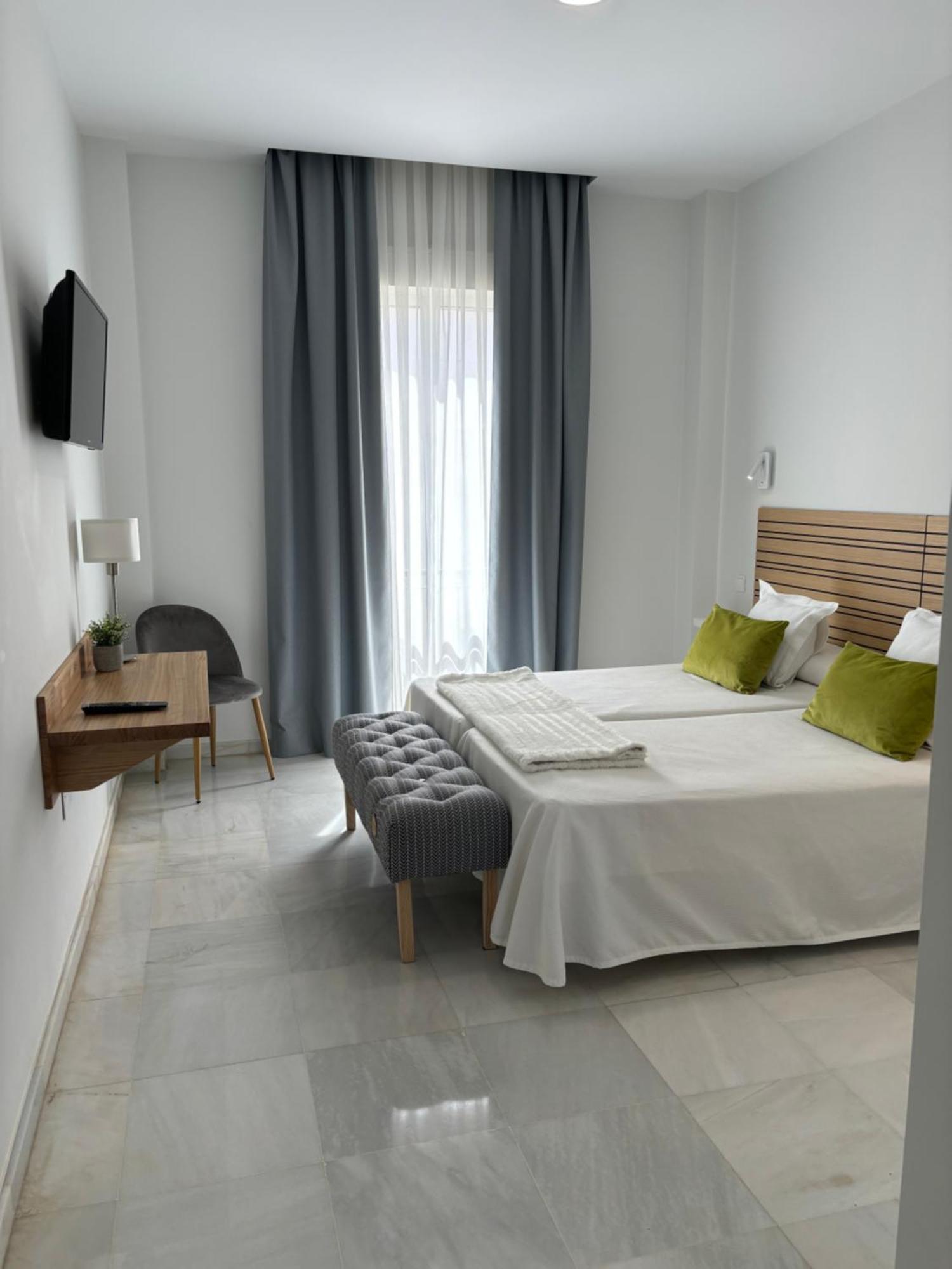 Hotel Lince Aznalcazar ภายนอก รูปภาพ